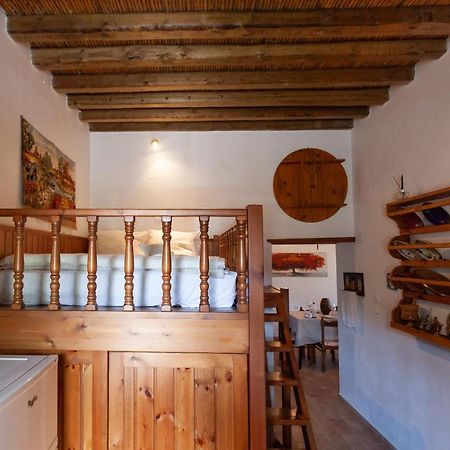 Batu Vacation House Monolithos  外观 照片