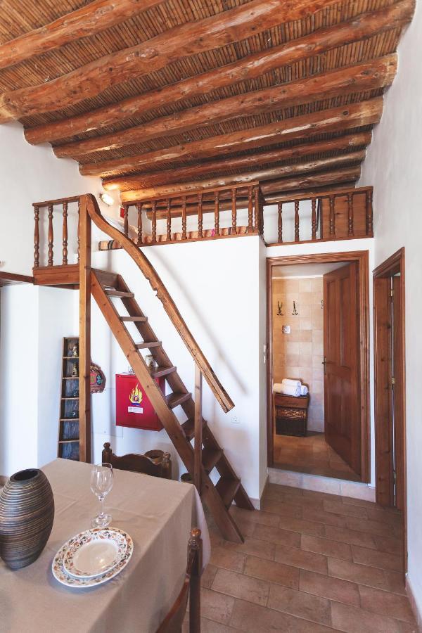 Batu Vacation House Monolithos  外观 照片