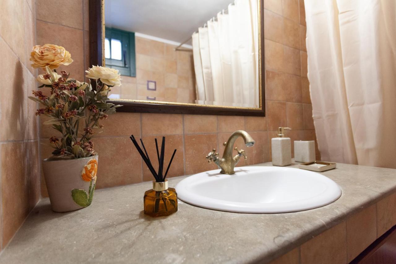 Batu Vacation House Monolithos  外观 照片