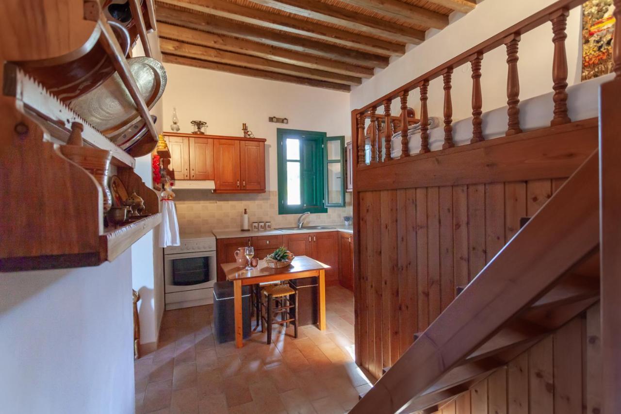 Batu Vacation House Monolithos  外观 照片